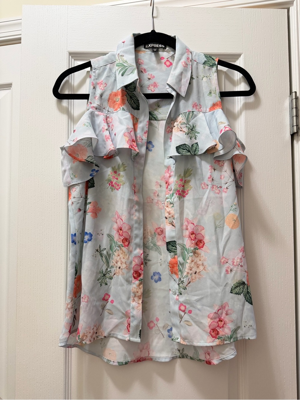 Express Light Blue Floral Ruffle-Sleeve Camisole